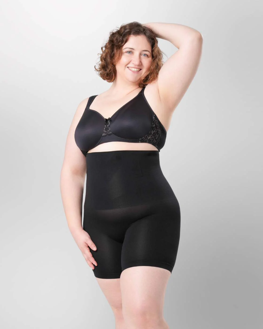 InvisiShape - Shaping Highwaist Shorts - Image 14